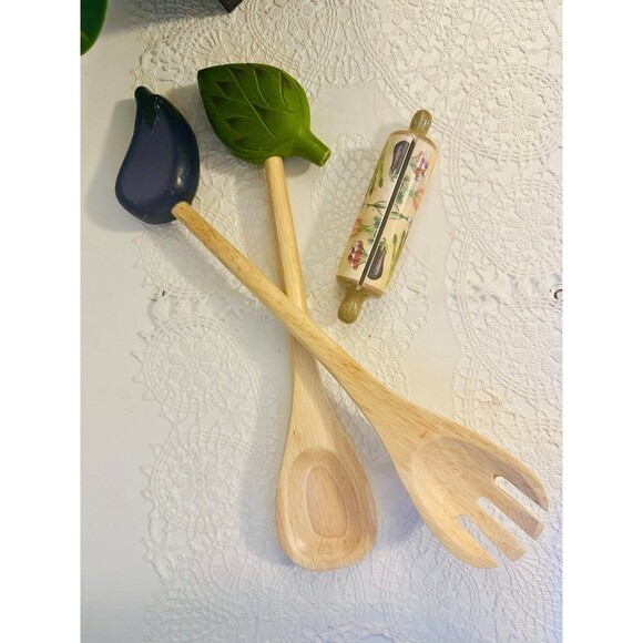 Vegetable kitchen eggplant spoon and fork salad set w/ recipe card holder - Picture 1 of 6